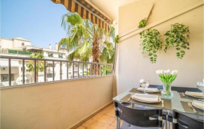 Beautiful Apartment In Málaga With Kitchen